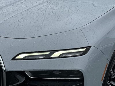 2023 BMW 7 Series 740i