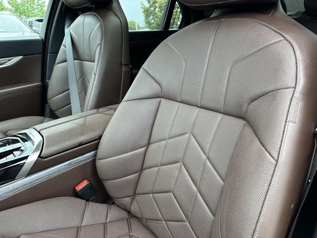 2023 BMW 7 Series 760i xDrive