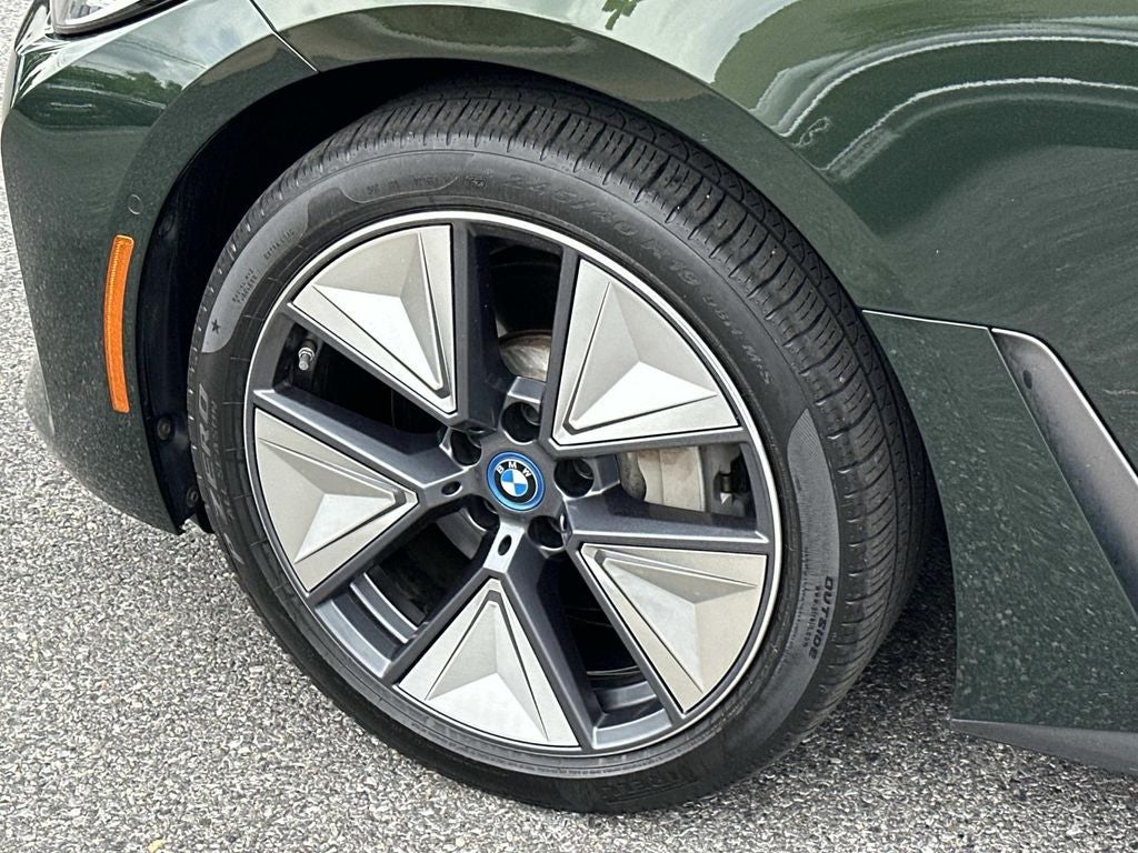 2023 BMW i4 eDrive35