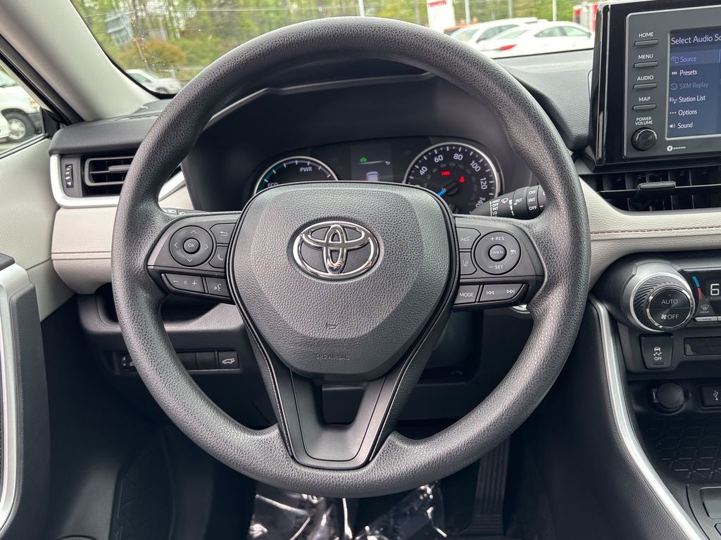 2022 Toyota RAV4 Hybrid XLE