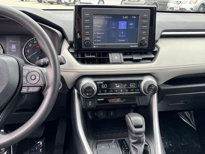 2022 Toyota RAV4 Hybrid XLE
