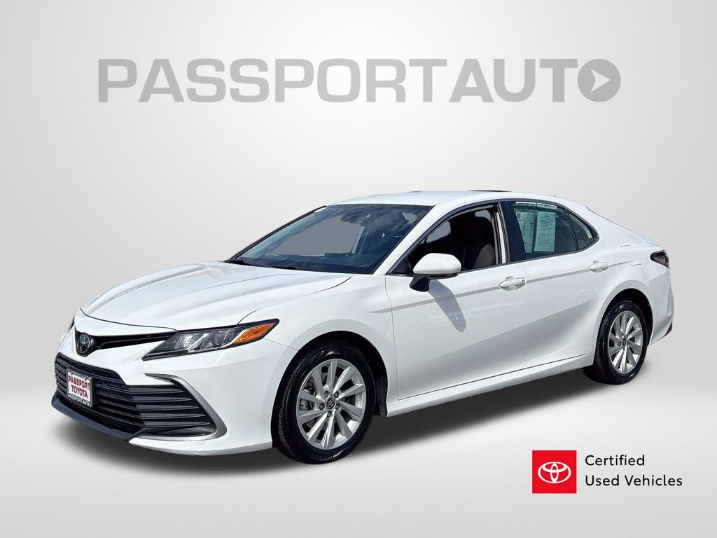 2024 Toyota Camry LE