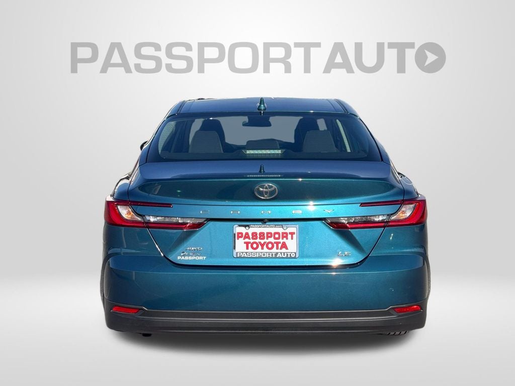 2025 Toyota Camry LE