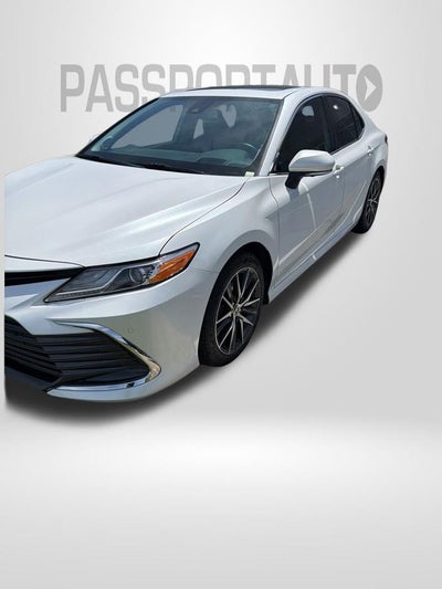 2023 Toyota Camry Hybrid XLE