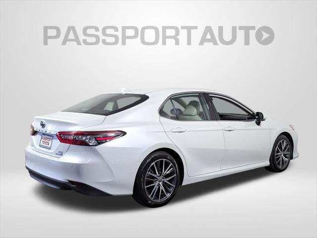 2023 Toyota Camry Hybrid XLE