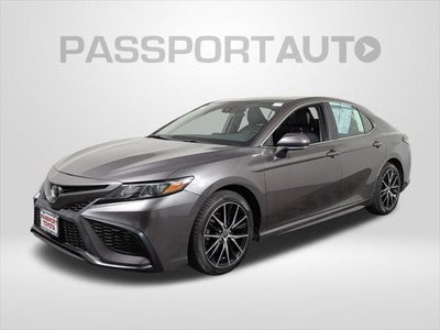 2022 Toyota Camry SE