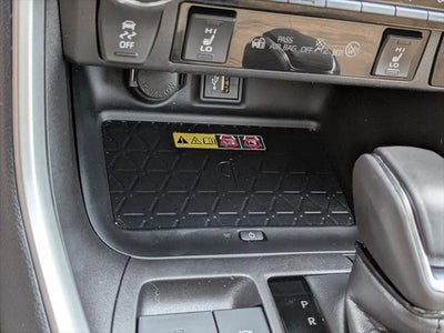 2023 Toyota RAV4 Hybrid XLE Premium