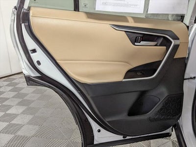 2023 Toyota RAV4 Hybrid XLE Premium