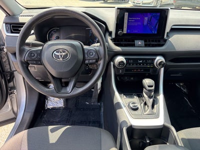 2025 Toyota RAV4 Hybrid LE