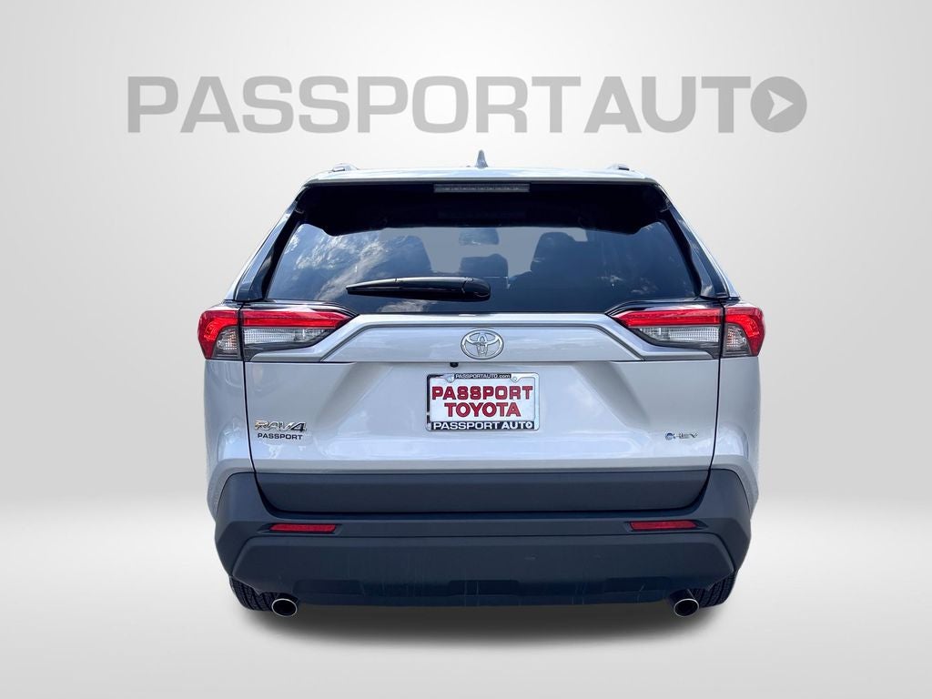 2025 Toyota RAV4 Hybrid LE