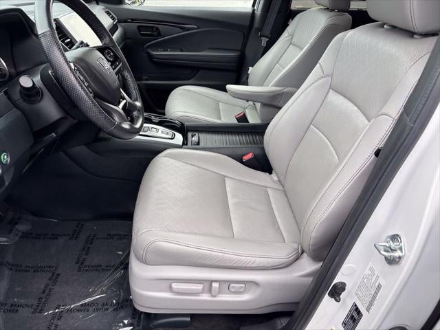 2023 Honda Passport Elite