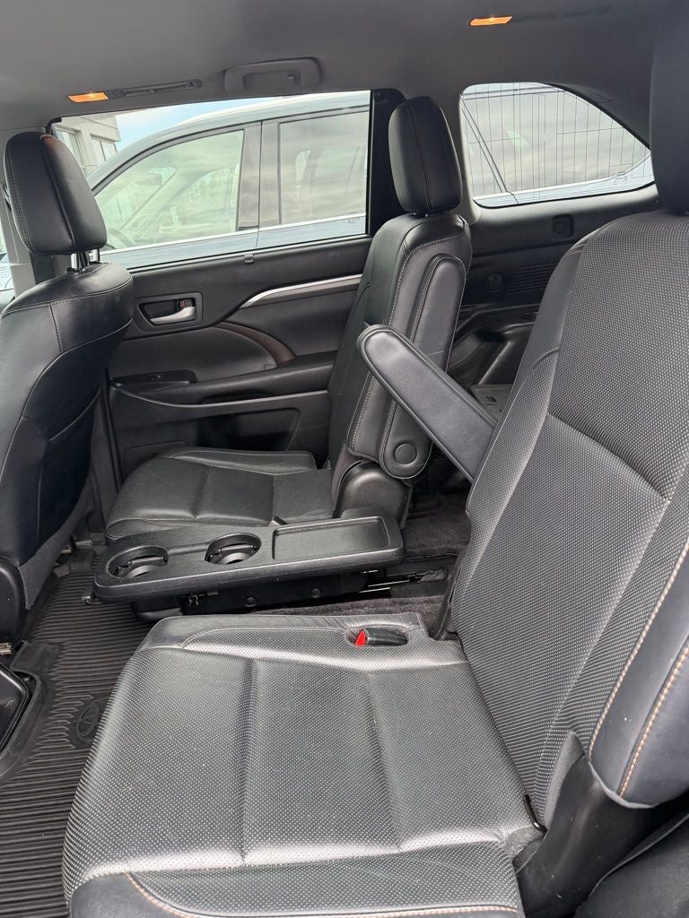 2017 Toyota Highlander Limited