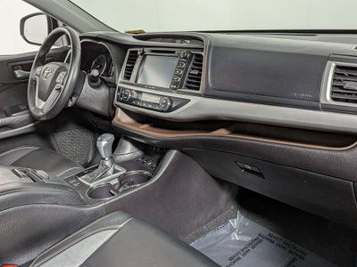 2017 Toyota Highlander XLE