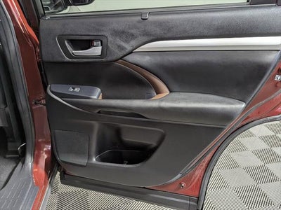 2017 Toyota Highlander XLE