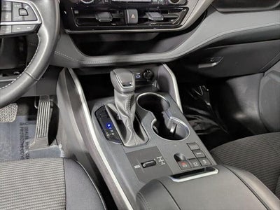 2025 Toyota Highlander LE