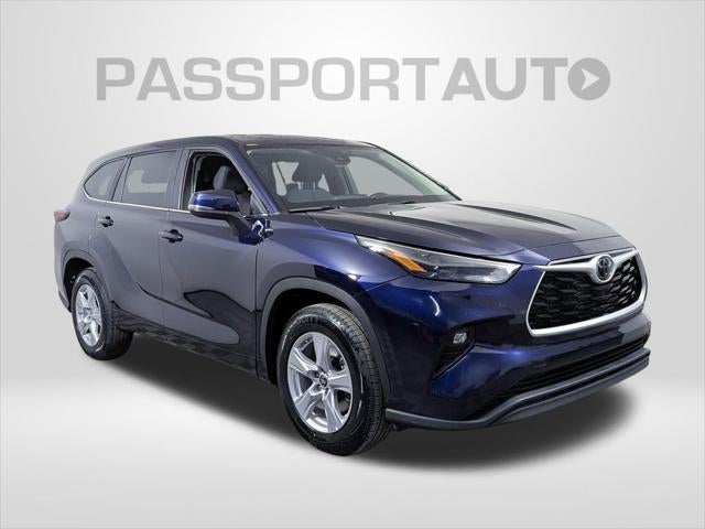 2025 Toyota Highlander LE