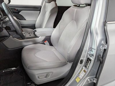 2023 Toyota Highlander LE