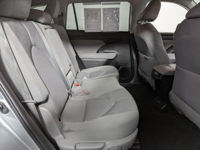 2023 Toyota Highlander LE