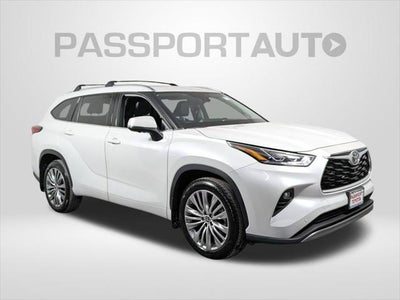 2023 Toyota Highlander Platinum