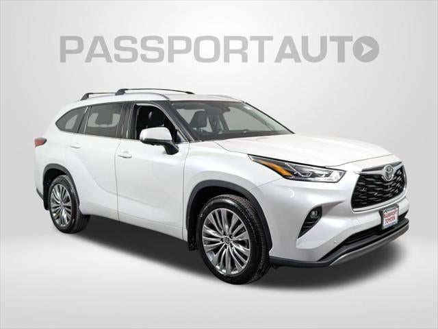 2023 Toyota Highlander Platinum
