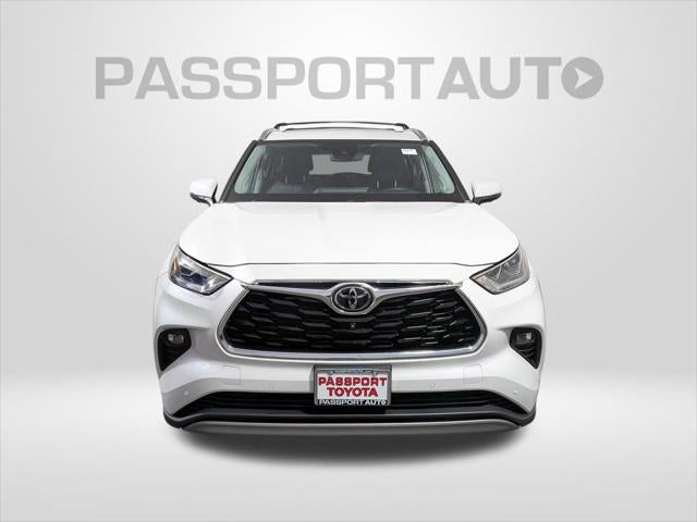2023 Toyota Highlander Platinum