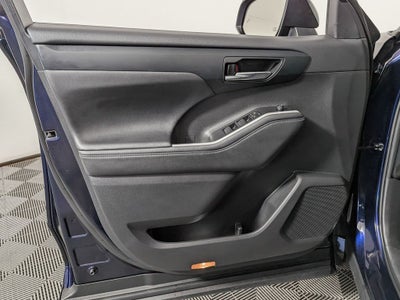 2024 Toyota Highlander XSE