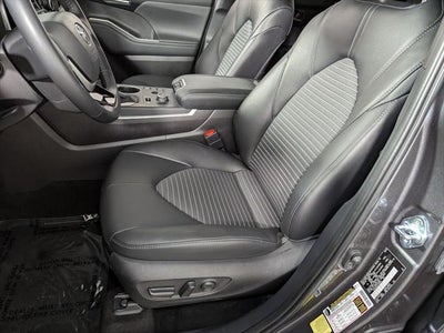 2025 Toyota Highlander XSE