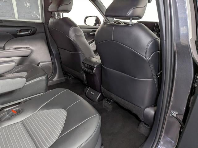 2025 Toyota Highlander XSE