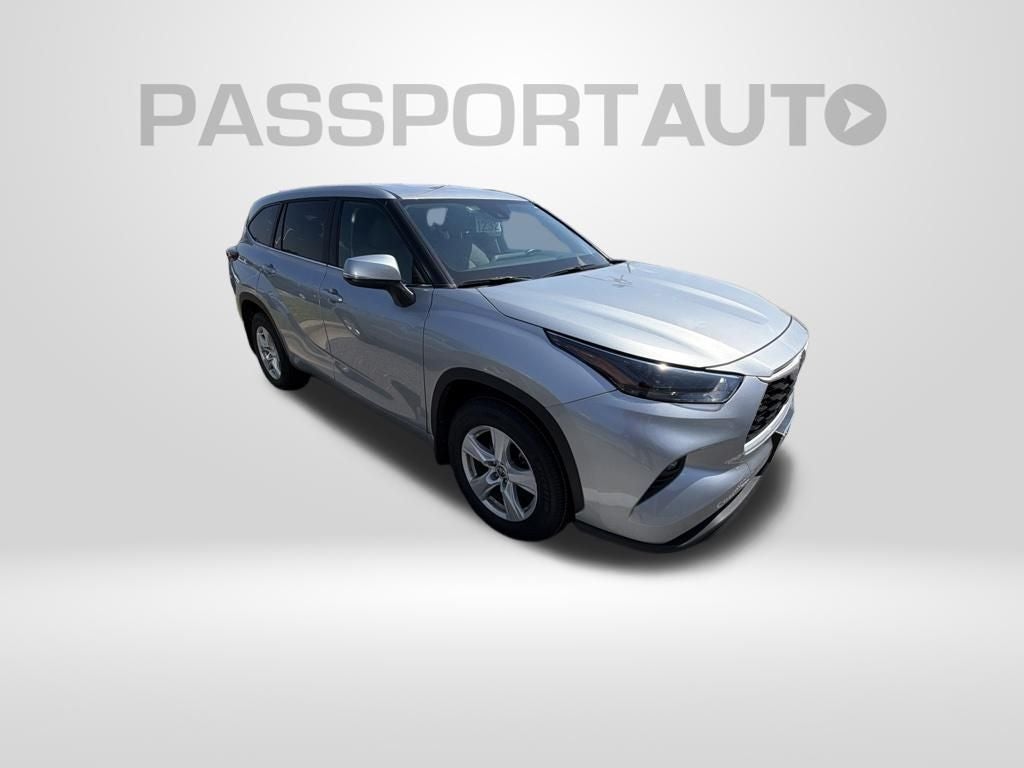 2024 Toyota Highlander LE