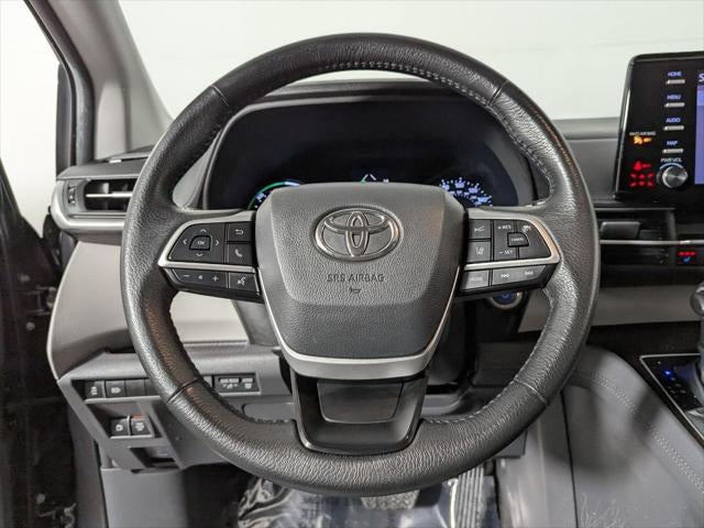 2024 Toyota Sienna XLE 8 Passenger