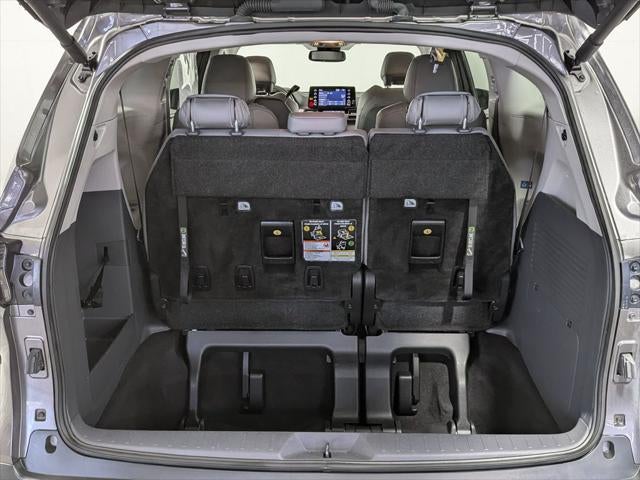 2024 Toyota Sienna XLE 8 Passenger