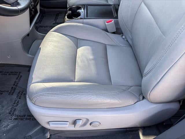 2019 Toyota Sienna XLE 8 Passenger