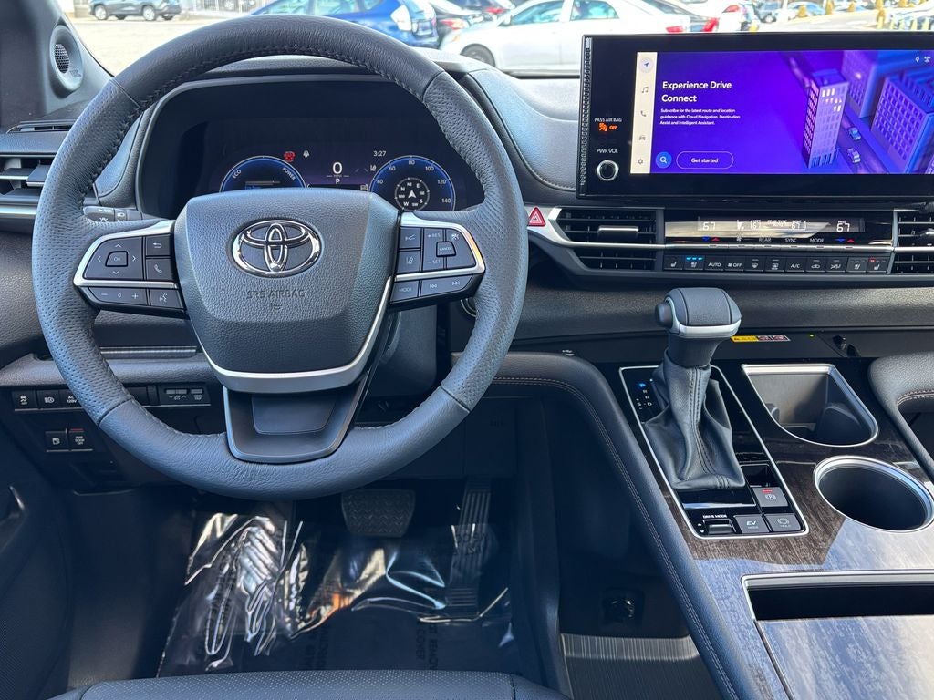 2025 Toyota Sienna Limited 7 Passenger