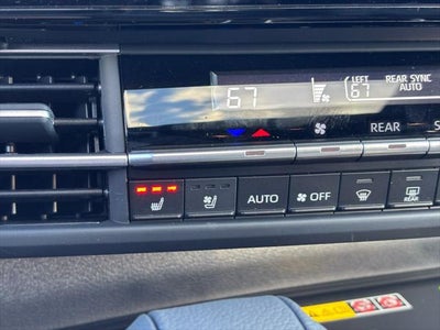 2025 Toyota Sienna Limited 7 Passenger