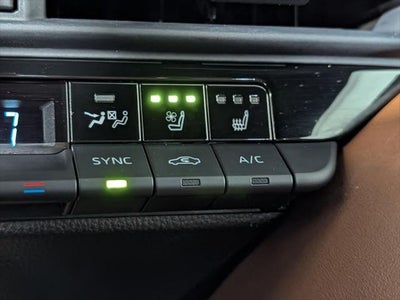 2025 Toyota Crown Signia XLE