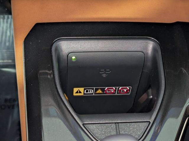 2025 Toyota Crown Signia XLE