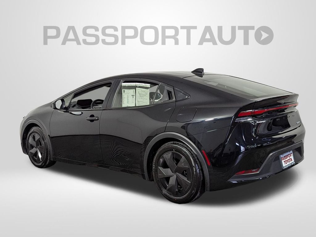 2024 Toyota Prius LE