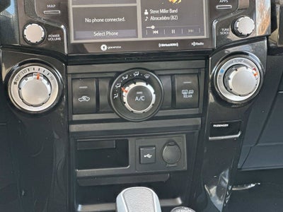 2024 Toyota 4Runner TRD Off-Road