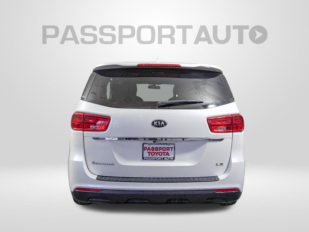 2021 Kia Sedona LX
