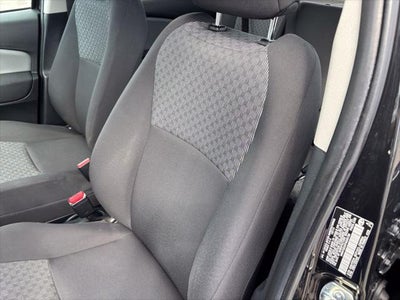 2015 Toyota Yaris LE