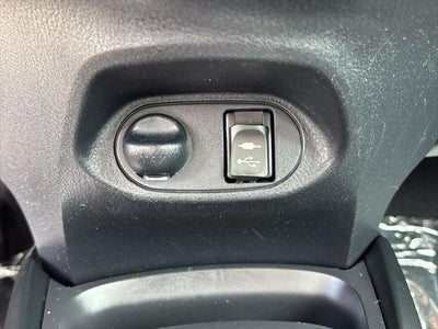 2015 Toyota Yaris LE