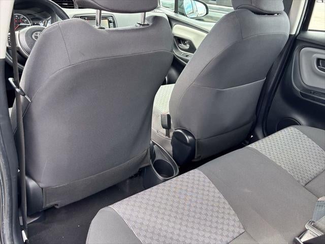 2015 Toyota Yaris LE