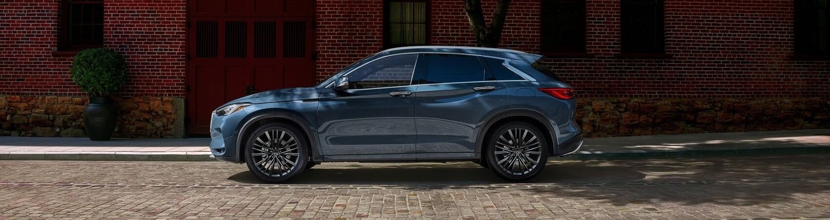 INFINITI Dealer near Me